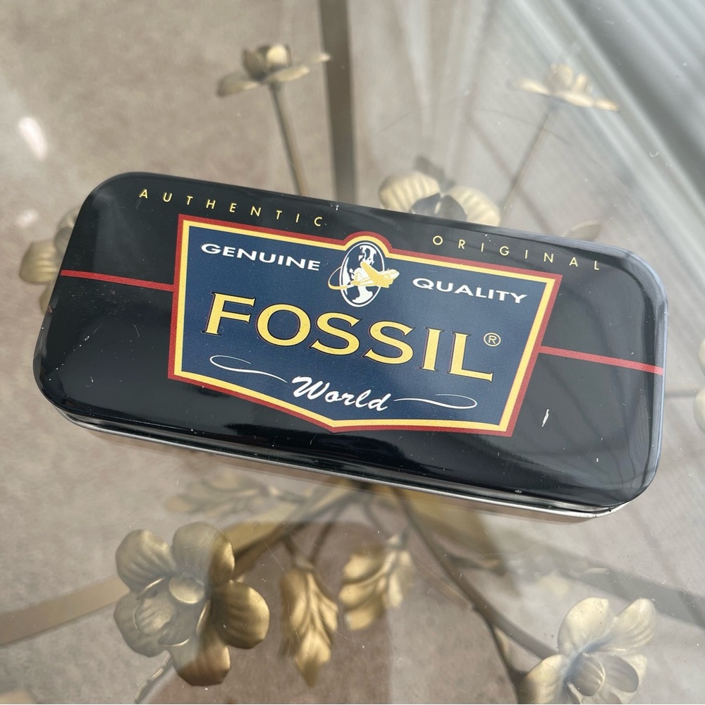 VTG 1993 Authentic Fossil Empty Tin 5”L x 2”W size
